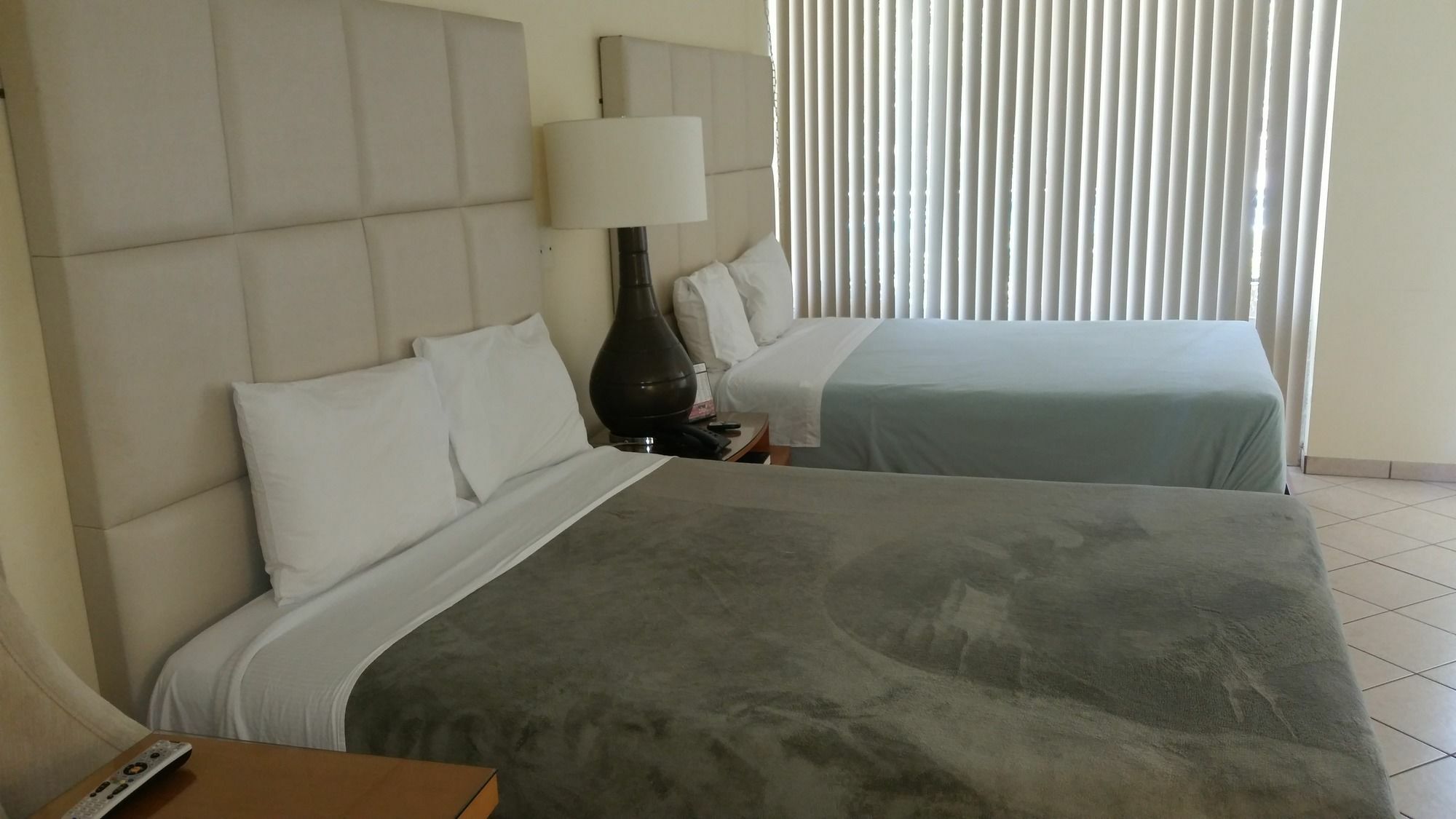 Ocean Mile Hotel Fort Lauderdale Exterior foto